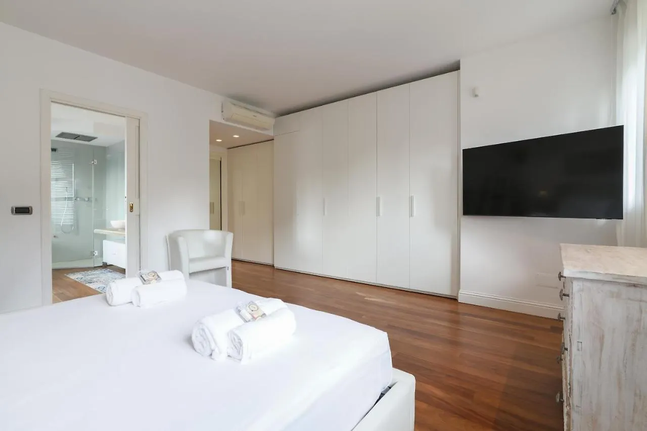 San Siro Stadium Luxury Plus Apartment Milan